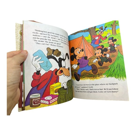 Vintage 1978 Walt Disney's Mickey Mouse and Goofy The Big Bear Scare - Picture 6 of 9